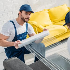 Rollo de Plástico Estirable de Alta Resistencia, Grado Reforzado, Alto Brillo, Paquete de 8 Rollos para Mudanzas, Suministros de Embalaje, Muebles y Palés - Product Image 4