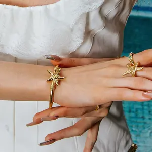 Venta caliente impermeable estrella de mar brazalete 18K chapado en oro pulsera inoxidable no deslustre brazalete joyería de moda - Product Image 5