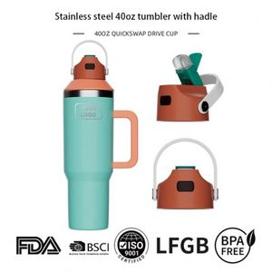 Bouteille d'eau isotherme en acier inoxydable à double paroi avec couvercle et paille, 40 oz, personnalisable avec logo, compatible porte-gobelet de voiture - Product Image 4