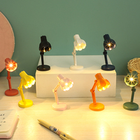 Lampe de lecture pour chambre, projecteur à piles, boîtier pliable en ABS, lumière blanc chaud, lampe de bureau LED miniature florale moderne