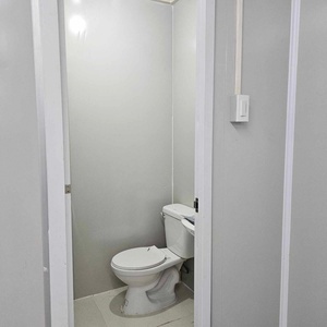 บ้านสำเร็จรูปขนาด 20 ฟุต 40 ฟุต สไตล์หรูหรา สำหรับตั้งแคมป์ บ้านเคลื่อนที่ขนาดเล็ก บ้านคอนเทนเนอร์แบบถอดประกอบได้ พร้อมห้องนอน - Product Image 4