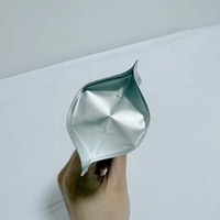 Sacs d'emballage personnalisés pour friandises pour animaux de compagnie - Fournisseur d'usine de sacs pulvérisateurs - Sacs en aluminium avec bec verseur en plastique pour le stockage d'aliments pour animaux