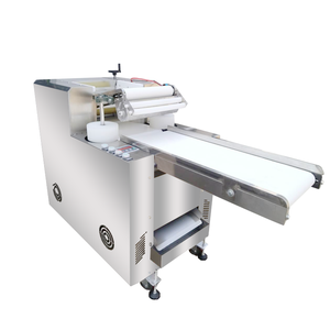 Máy cán bột làm bánh mì, bánh pizza tự động bằng điện - Product Image 3