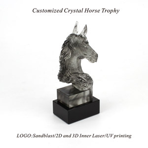 Trofeo <span class=keywords><strong>de</strong></span> Caballo <span class=keywords><strong>de</strong></span> Cristal Personalizado Htiop, Fábrica <span class=keywords><strong>de</strong></span> Trofeos <span class=keywords><strong>de</strong></span> Cristal, Otros Regalos <span class=keywords><strong>de</strong></span> Cristal, Trofeo <span class=keywords><strong>de</strong></span> Carreras <span class=keywords><strong>de</strong></span> Caballos <span class=keywords><strong>de</strong></span> Cristal - Product Image 5