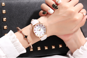 Reloj de Pulsera HANNAH MARTIN 2023 BS32 Creativo con Diseño Degradado para Mujer, Marca Propia, Elegante y Moderno, de Cuarzo con Correa de Cuero para Chicas - Product Image 5
