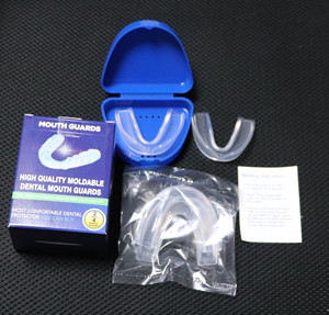 2023プロフェッショナルデンタルガード2サイズ歯の研削ストップ用の4つのアップグレードされたマウスガードのパックいびき歯ぎしり成形可能なマウスピース - Product Image 2