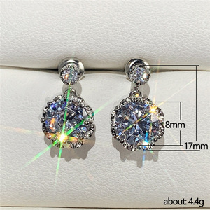 Orecchini pendenti a forma di fiore per donna, eleganti e scintillanti, gioielli alla moda. - Product Image 5