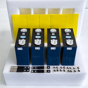 แบตเตอรี่ลิเธียมไอรอนฟอสเฟต (LiFePO4) ทรงปริซึม PL Stock ความหนาแน่นพลังงานสูง 8000+ รอบการใช้งาน 3.2V 280Ah 315Ah สำหรับเก็บพลังงานแสงอาทิตย์ภายในบ้าน ESS Akku - Product Image 6