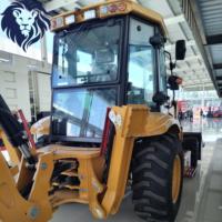 Nouvelle chargeuse-pelleteuse 4x4 4WS avec godet frontal de 1,1 m³ et poids opérationnel de 7800 kg, polyvalente pour divers projets de construction.