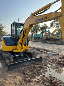 Mini-excavatrice sur chenilles Komatsu PC40MR d'occasion, originale du Japon, durable et très vendue - Product Image 2