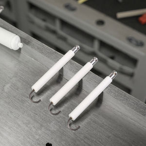 Brûleur de cuisinière à gaz résistant aux hautes températures isolant Pièces de brûleur à électrode d'allumage en céramique Sonde ionique Aiguille d'allumage - Product Image 5