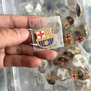 Phim Hoạt Hình Nhấp Chuột Để Đặt Hàng Khắc Thể Thao Kim Loại Điện Thoại Sticker Hot Cross-Biên Giới Bán Trung Đông Huy Hiệu Pin Nhà Sản Xuất Kho - Product Image 2