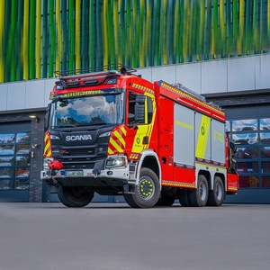 Camion de Pompiers de Marque Suédoise Robuste 12000L 6x4, Incendie et Sauvetage, Eau et Mousse - Product Image 3