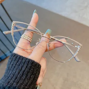 New European And American Fashion Trend Eyeglasses Frame Retro Metal Spring Mirror Optical Frame Personality Cat Glasses