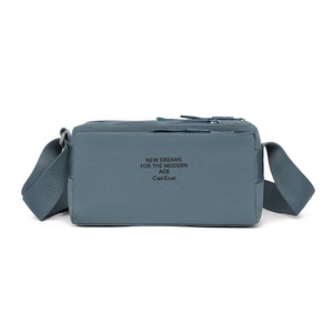 Sac bandoulière en nylon avec logo brodé personnalisé, sangle réglable, multi-poches, sac à bandoulière décontracté pour tous les jours - Product Image 2