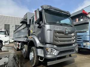 Camion benne Sinotruk Howo NX 8x4, 380 CV, léger et haute résistance, idéal pour l'exploitation minière et la construction. SINOTRUK HOWO - Product Image 4