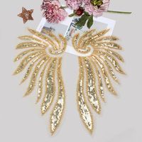 Applique en dentelle florale brodée faite à la main pour robes de mariée, à coudre, en forme de col en dentelle perlée pour vêtements