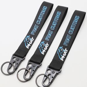 Porte-clés tactiques personnalisés en métal pour passionnés d'automobile, collection en vrac de la culture automobile de haute performance - Product Image 1