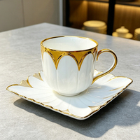 Cangkir Kopi Keramik Mewah Berpinggiran Emas dengan Motif Bunga, Mug Kopi Teh untuk Rumah Tangga, Dekorasi Meja Pernikahan Hotel, Peralatan Makan