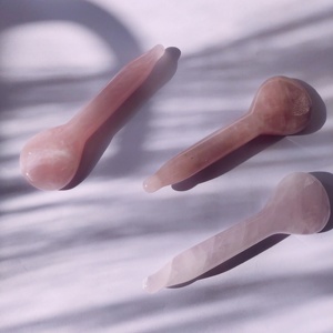 Gua <span class=keywords><strong>Sha</strong></span> Tools cucchiaio di quarzo rosa naturale pietra tradizionale cura sana Bian pietra cucchiai per occhi strumenti di massaggio in giada per Body SPA - Product Image 3