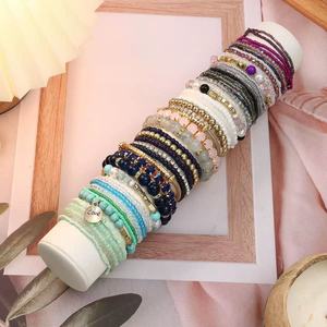 Bracelet extensible multicolore à perles superposées pour femme, accessoire de mode quotidien - Product Image 1