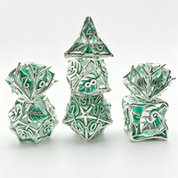 Ensemble de dés en métal creux avec gravure de feuilles, dés polyédriques inspirés de la nature, fabricant OEM XDICES