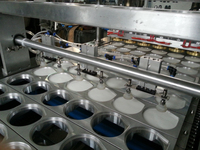 Machine automatique de scellage de remplissage de yaourt