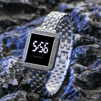 Jam Tangan Berlian Wanita Digital LED Mewah Baru Aksesori Fashion Kasual Klasik Jam Tangan Elektronik Kaca Baja Tahan Karat 520
