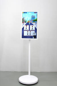 Televisor inteligente Android de 27 pulgadas con pantalla táctil de 1080p y monitor portátil de panel móvil completo con batería con ruedas Smart TV - Product Image 4