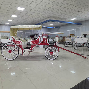 Carruaje Eléctrico ZOWN Royal Horse de 4 Ruedas, Rojo y Blanco, para Bodas y Turismo - Product Image 3