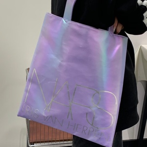 Bolso de Mano Impermeable Morado con Diseño Láser, Bolso Tote con Logotipo Impreso, Bolso de Regalo de Gran Capacidad, Bolso Holográfico para Mujer - Product Image 2