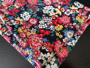 Tissu imprimé FLORAL en <span class=keywords><strong>BENGALINE</strong></span>, tissu extensible pour vêtement - Product Image 4