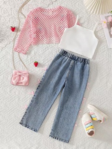 Set di Abbigliamento Estivo per Bambine, Casual con Motivo Fragola per Uso Quotidiano - Product Image 2