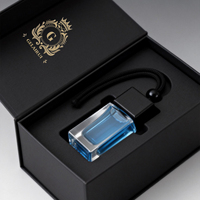 Flacon suspendu vide de forme carrée de 8 ml, diffuseur de parfum pour voiture en verre avec couvercle en bois, bouchon à vis, emballage personnalisé