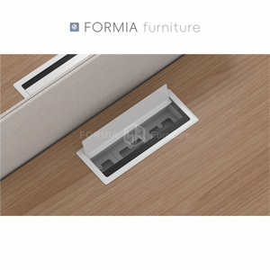Muebles de Oficina Modernos FORMIA, Estructura de Acero y Madera, Escritorio para 8 Personas, Estación de Trabajo para Empleados con Separador - Product Image 5