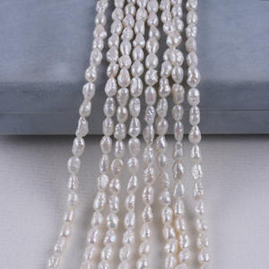 4-5mm <b>White</b> Two-Sided Glossy <b>Side</b> Hole Freshwater Pearl Necklace Natural Scattered DIY Semi-Finished Jewelry Loose Pearls - Product Image 5