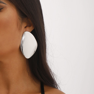 Pendientes de Botón Grandes de Estilo Bohemio Dorado, Minimalistas, Modernos, Geométricos, Irregulares, de Moda - Product Image 2