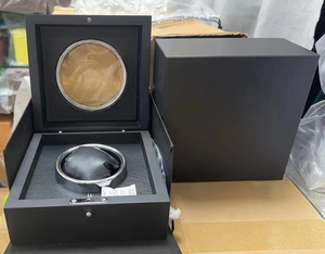<span class=keywords><strong>Caja</strong></span> <span class=keywords><strong>de</strong></span> almacenamiento <span class=keywords><strong>de</strong></span> <span class=keywords><strong>reloj</strong></span> <span class=keywords><strong>de</strong></span> hombre automático <span class=keywords><strong>de</strong></span> madera para relojes <span class=keywords><strong>Hublot</strong></span> Estuche <span class=keywords><strong>de</strong></span> embalaje elegante - Product Image 1