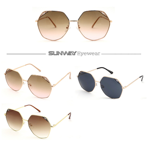 New Fashion Polygonal Hollowed Out Personality <b>Sun</b> Glasses Wholesale Metal Vintage Sunglasses for Outdoor Women Men <b>Shades</b> - Product Image 2
