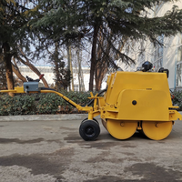 Offre Spéciale de rouleau de route de compacteur vibratoire hydraulique d'asphalte de double tambour de 10 tonnes essence/diesel