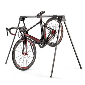 Porte-vélos vertical pliable pour 3 vélos-Support de sol peu encombrant, rangement au sol intérieur - Product Image 1