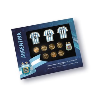 [Oficial y Genuino] Selección Nacional de Argentina |   <span class=keywords><strong>Balón</strong></span> de Fútbol Conmemorativo del <span class=keywords><strong>Balón</strong></span> de Oro 2021 para el Número 10, Caja de Regalo - Product Image 1