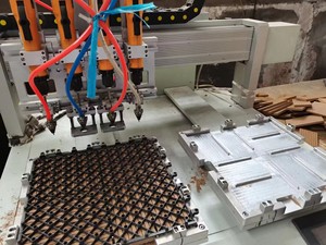 Giá rẻ dễ dàng để cài đặt đẹp mix và kết hợp của <span class=keywords><strong>WPC</strong></span> DIY boong gạch với đá Pebble sàn gạch đá tự làm cài đặt - Product Image 6