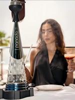 Chicha Pana Da Shisha de style allemand, design de Noël 2026, aspect élégant, unique, or et argent