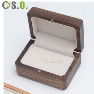 Boîte à bagues en bois de noyer de luxe, mini boîte de rangement pour bijoux de mariage, étui cadeau pour bagues - Product Image 2