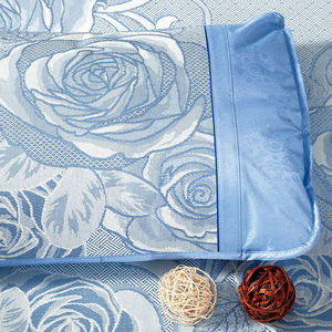 Colchoneta Refrescante de Verano, Plegable, de Seda de Hielo, para Cama Doble de 1.8m, Uso Doméstico, Fibra de Viscosa, Diseño Sólido - Product Image 5