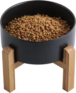 Mangkuk hewan peliharaan hitam lucu Modern mangkuk anjing naik kayu porselen keramik gradien dan mangkuk anjing kayu dengan dudukan