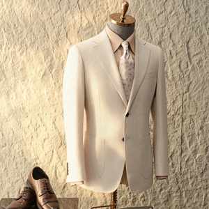 <span class=keywords><strong>Blazer</strong></span> su Misura per <span class=keywords><strong>Uomo</strong></span> in Lana, Lino e Seta <span class=keywords><strong>Beige</strong></span>, Giacca Estiva Traspirante, MTM, OEM, ODM, Basso MOQ, Produzione in Fabbrica - Product Image 2