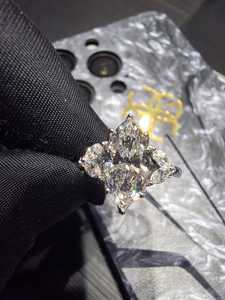 Elegante Anillo de Diamantes de Platino para Mujer, Diseño Simple, Anillo de Compromiso y Boda, Certificado IGI, Lujo, Brillo Intenso, Listo para Regalo - Product Image 5