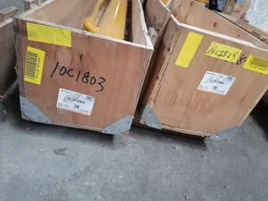 Pièces détachées de machines de construction de haute qualité 10C1803 compatibles avec le cylindre à huile Liugong 908 - Product Image 6